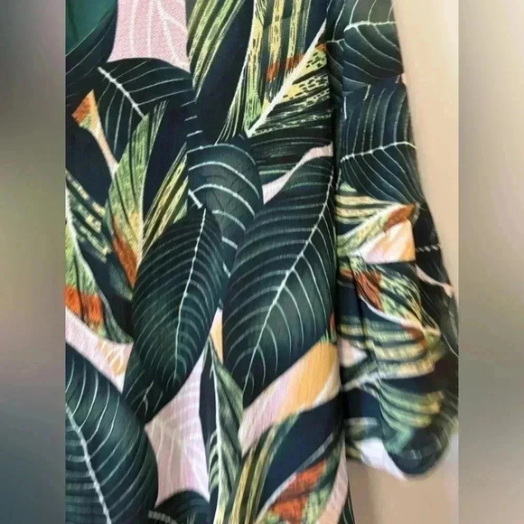 Belongsci Floral Bell Sleeve V Neck Shirt Dress - M - Picture 10 of 12